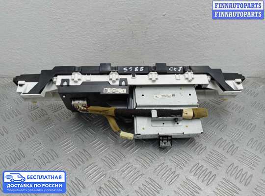 Дисплей бортового компьютера на Mazda CX-7