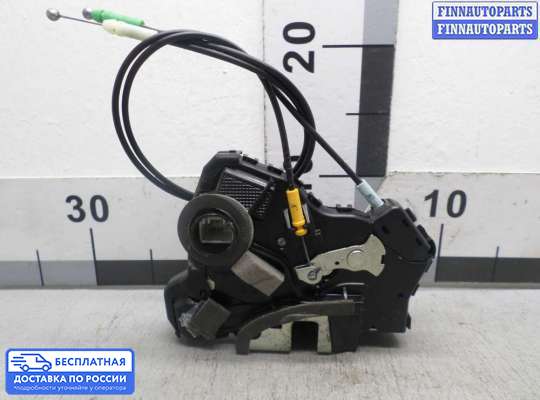 Замок боковой двери на Toyota Sienna II