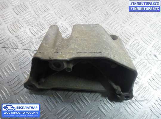 Кронштейн ДВС (лапа) на Chrysler 300C I (LX)