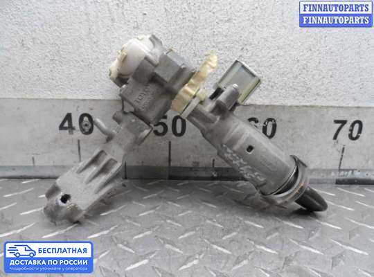Замок зажигания с ключом на Toyota FJ Cruiser