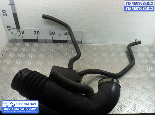 Гофра (патрубок) воздушного фильтра на Infiniti QX56 (JA60)