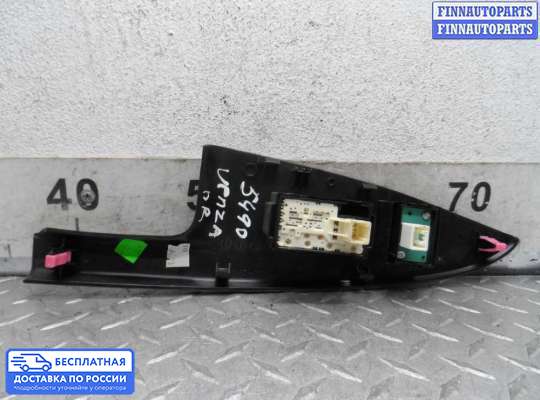 Блок управления стеклоподъёмниками на Toyota Venza (GV10)