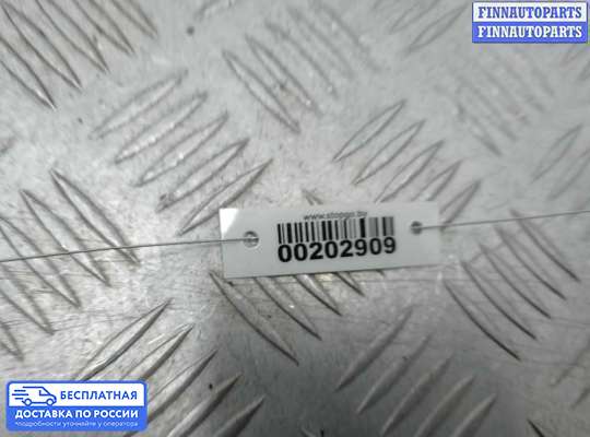 Поводок дворника на Mazda CX-7