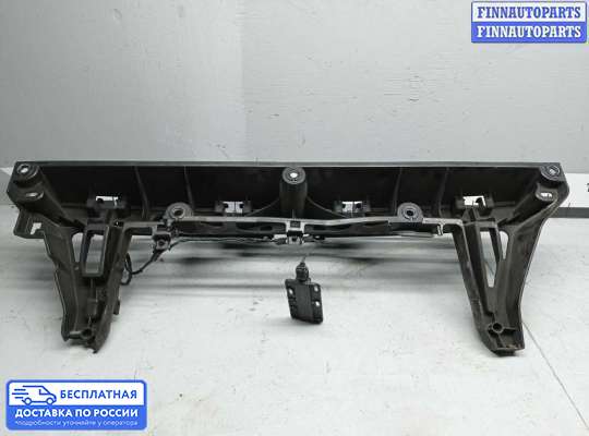 Кронштейн бампера на BMW X5 (E70)