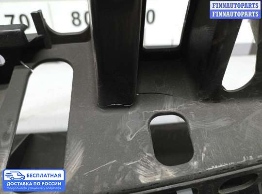 Кронштейн бампера на BMW X5 (E70)