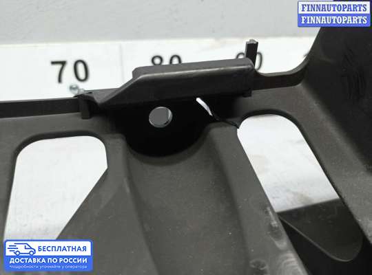 Кронштейн бампера на BMW X5 (E70)