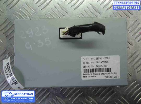 Дисплей бортового компьютера на Infiniti G (V36)