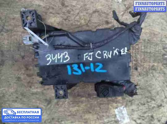 Блок предохранителей на Toyota FJ Cruiser