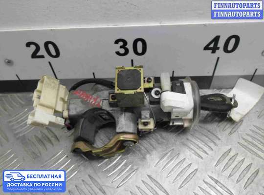 Замок зажигания с ключом на Subaru Tribeca