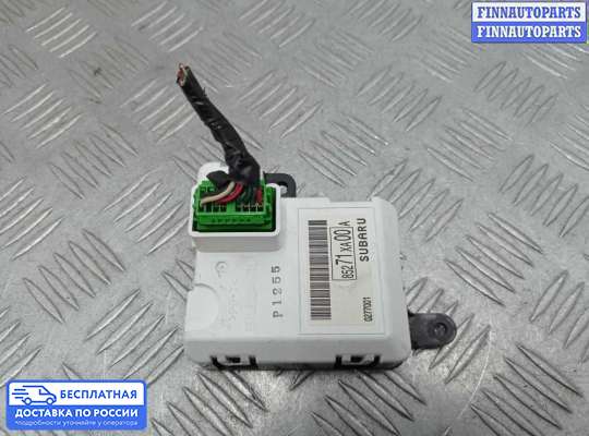 Дисплей бортового компьютера на Subaru Tribeca