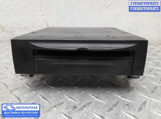 CD-чейнджер на Volvo XC90