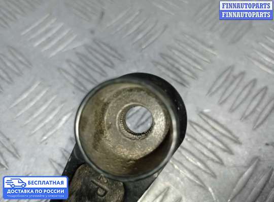 Поводок дворника на Jeep Grand Cherokee III (WK, WH)