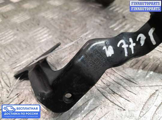 Патрубок (трубка, шланг) на Volkswagen Jetta VI (1B)