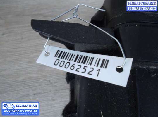 Дисплей бортового компьютера на Mercedes-Benz S (W221)