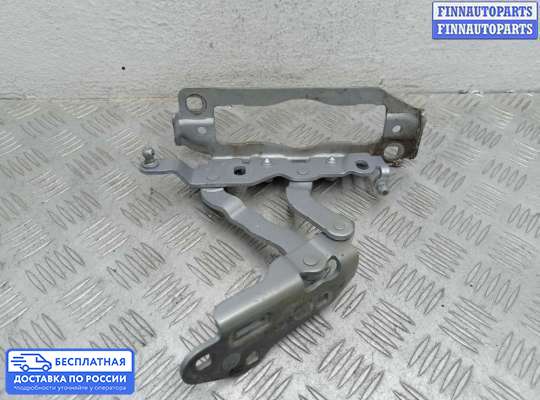 Петля капота на Mercedes-Benz C (W204)