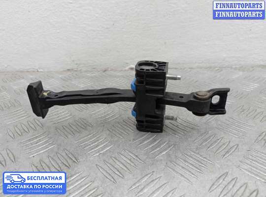 Ограничитель двери на Mercedes-Benz Sprinter (907)