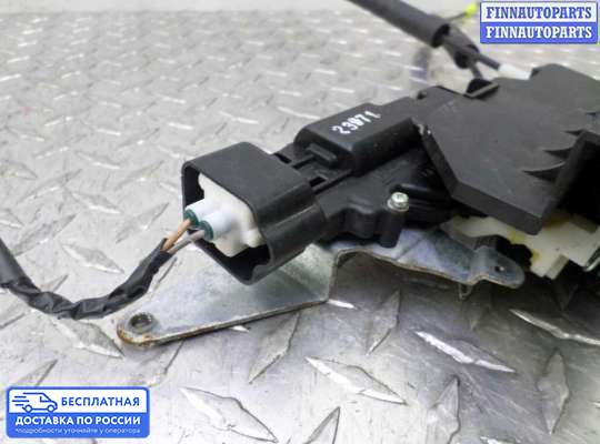 Замок боковой двери на Hummer H3