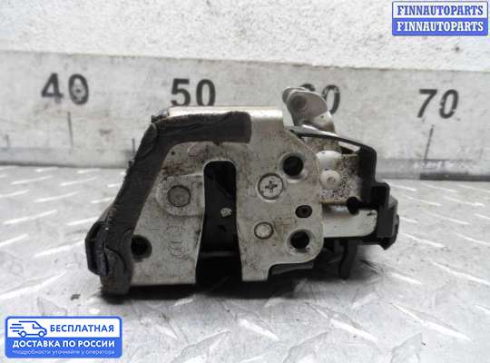Замок боковой двери на Toyota Camry XV40
