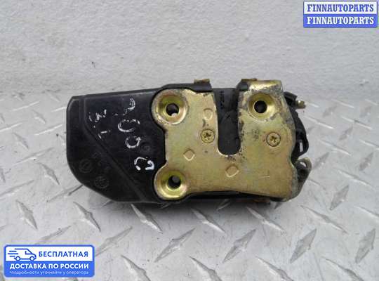 Замок боковой двери на Chrysler 300C I (LX)