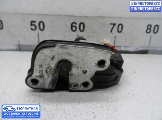 Замок боковой двери на Toyota Caldina T190