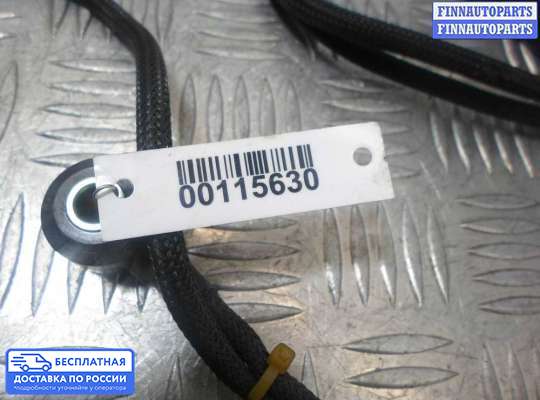 Датчик детонации на Mercedes-Benz S (W222)