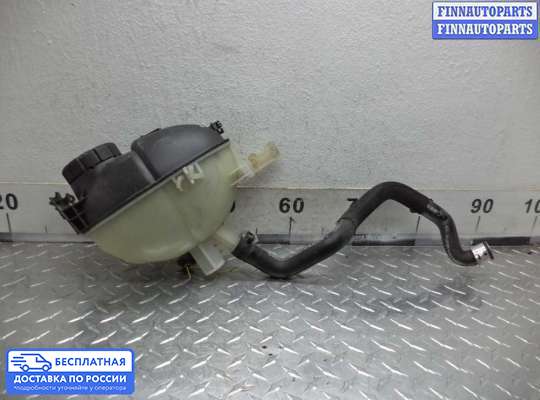Бачок расширительный на Mercedes-Benz C (W204)