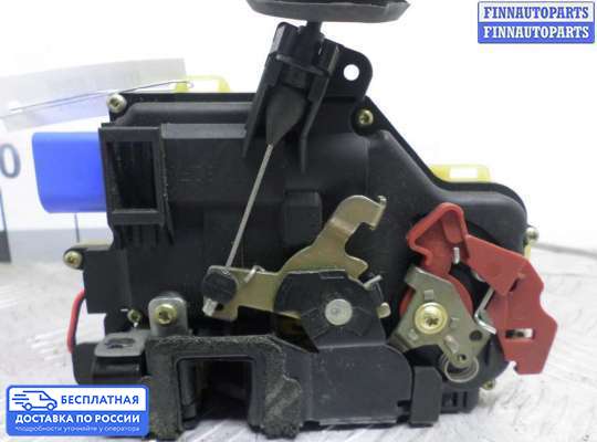 Замок боковой двери на Audi A8 (D3, 4E)
