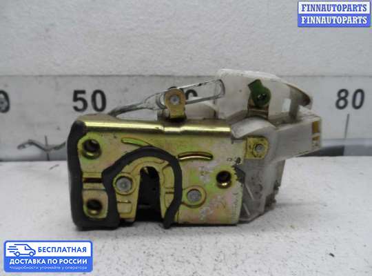 Замок боковой двери на Toyota Caldina T211