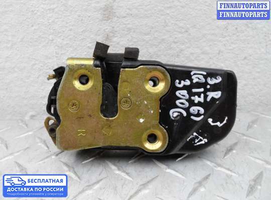 Замок боковой двери на Chrysler 300C I (LX)