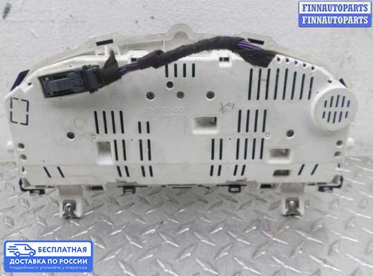 Щиток приборов на Land Rover Freelander II