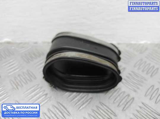 Патрубок (трубка, шланг) на BMW X5 (E70)