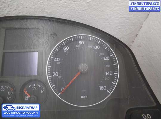 Щиток приборов на Volkswagen Golf V (1K)