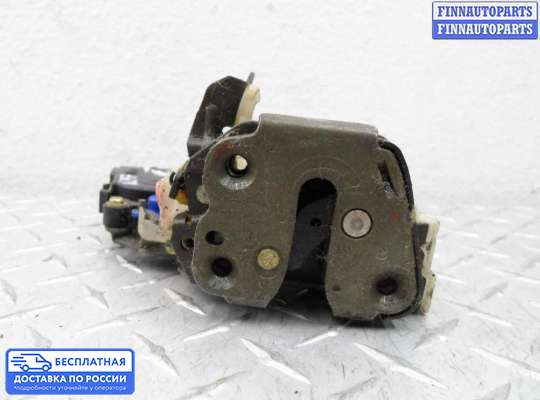 Замок боковой двери на Subaru Forester I (SF)