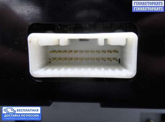 Дисплей бортового компьютера на Infiniti FX I (S50)