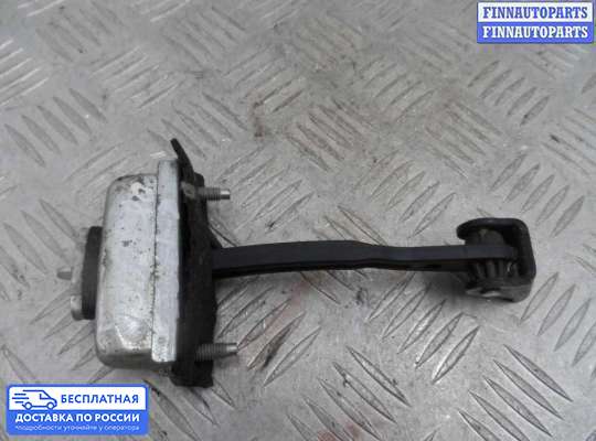 Ограничитель двери на Ford Focus I
