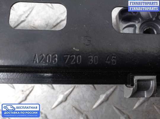 Стеклоподъемник электрический на Mercedes-Benz C (W203)