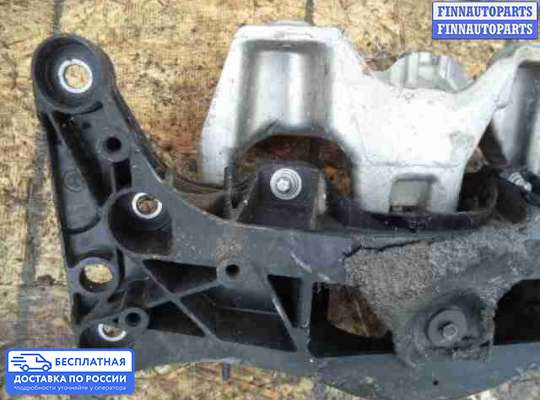 Кронштейн КПП на BMW 5 (F10/F11)