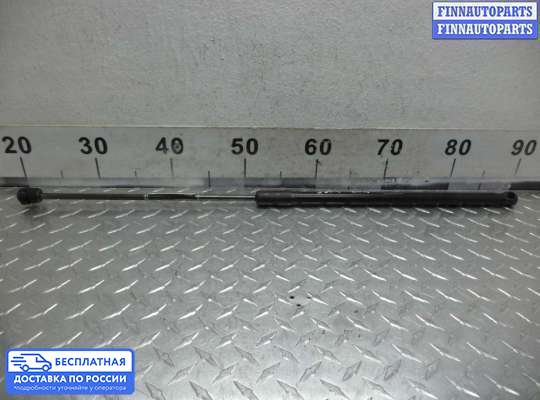 Амортизатор капота на Mercedes-Benz C (W204)