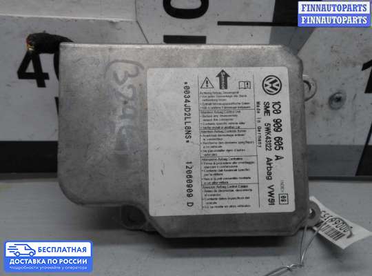 ЭБУ AIRBAG (электронный блок управления подушками безопасности) на Volkswagen Transporter T5