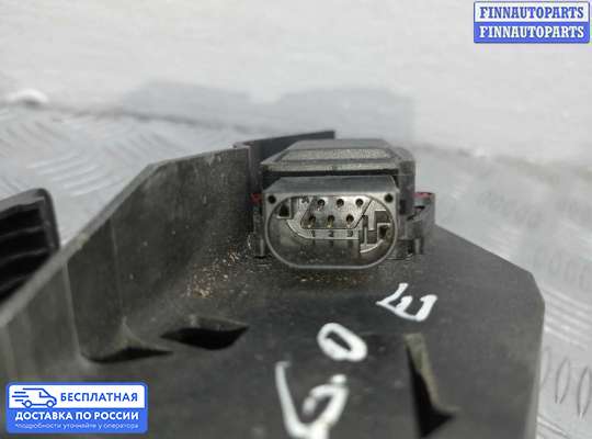 Педальный узел (педаль) на BMW 7 (E65/E66)