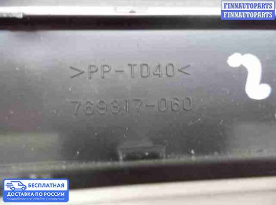 Щиток приборов на Toyota FJ Cruiser