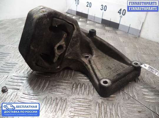 Кронштейн ДВС (лапа) на Jeep Grand Cherokee III (WK, WH)