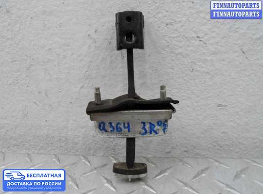 Ограничитель двери на Ford Focus II