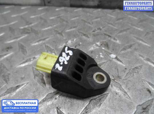Датчик удара (Airbag) на Toyota Camry XV40