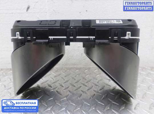 Щиток приборов на Hyundai ix35 I / Tucson II (LM)