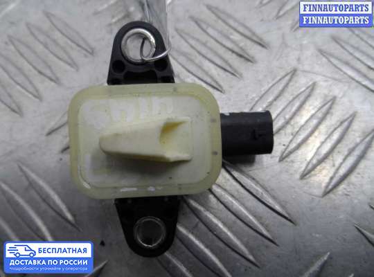 Датчик удара (Airbag) на Audi A6 (C7)