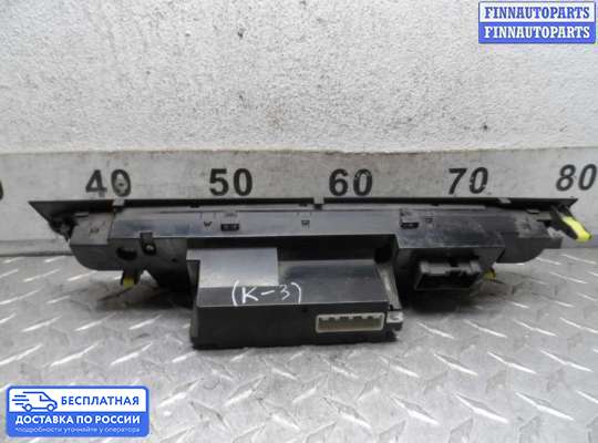 Блок управления печкой на Toyota Camry XV30