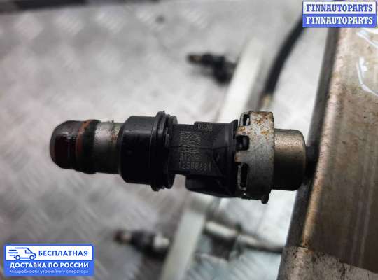 Рампа (рейка) топливная на Chevrolet Tahoe (GMT900)