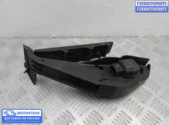 Педальный узел (педаль) на BMW 7 (E65/E66)