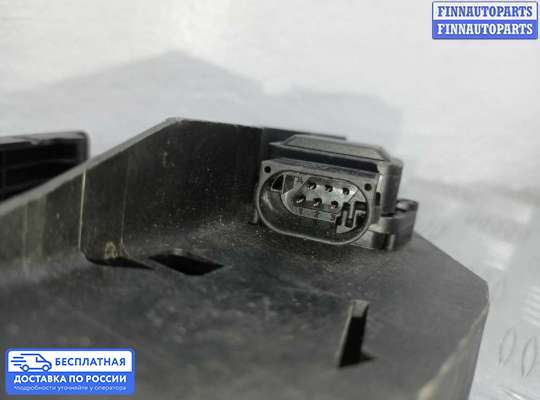 Педальный узел (педаль) на BMW 7 (E65/E66)